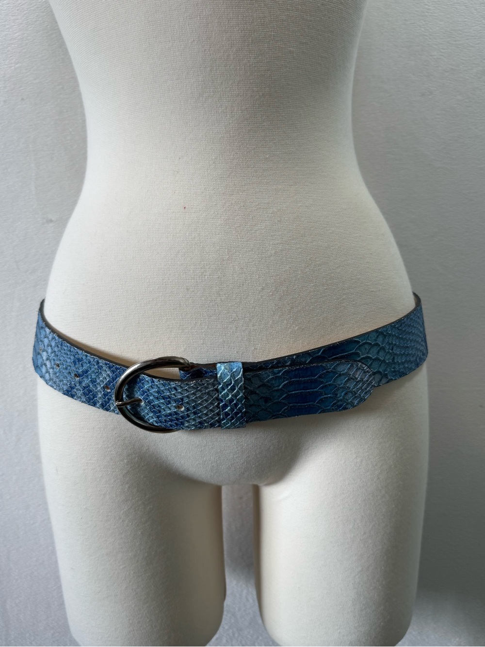 Belt Italy Blue Snake-Texture Leather Belt with Oval Buckle
